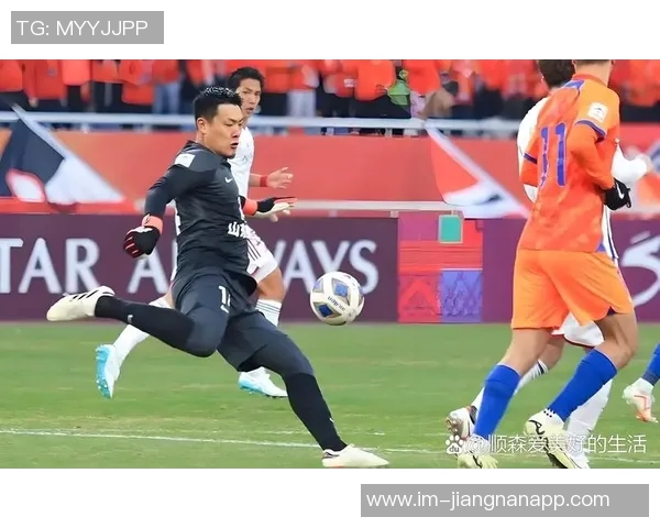 海港队实力欠缺引发关注球迷期待周末联赛表现提升 海港队实力欠缺引发关注球迷期待周末联赛表现提升