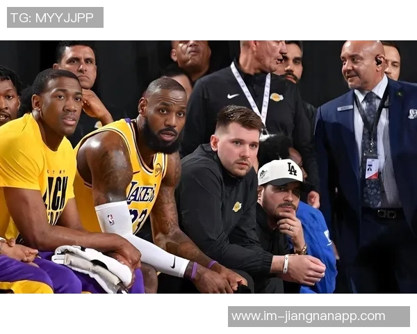 湖人战开拓者伤病名单曝光詹姆斯东契奇等七名球员缺阵影响比赛走势